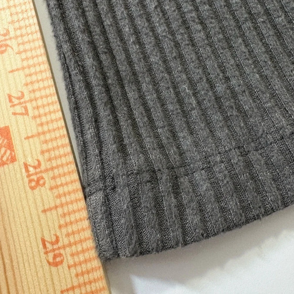 Velvet by Graham & Spencer Soft Gray Wide Leg Ribbed Knit Pants, Slash Pockets. - Picture 7 of 15